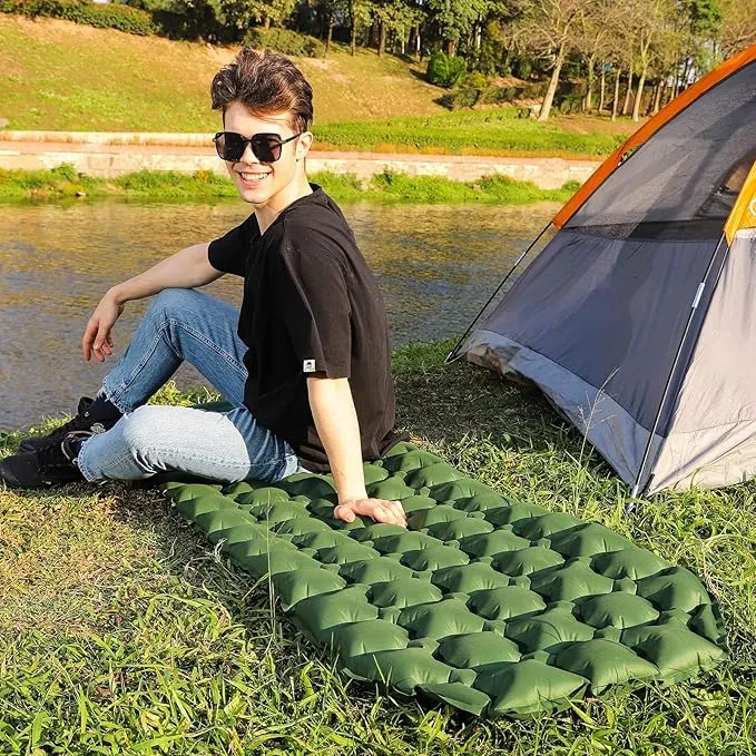 Amazon Basics Sleeping Pad for Camping and Backpacking, Built-In Foot Pump, Olive Green