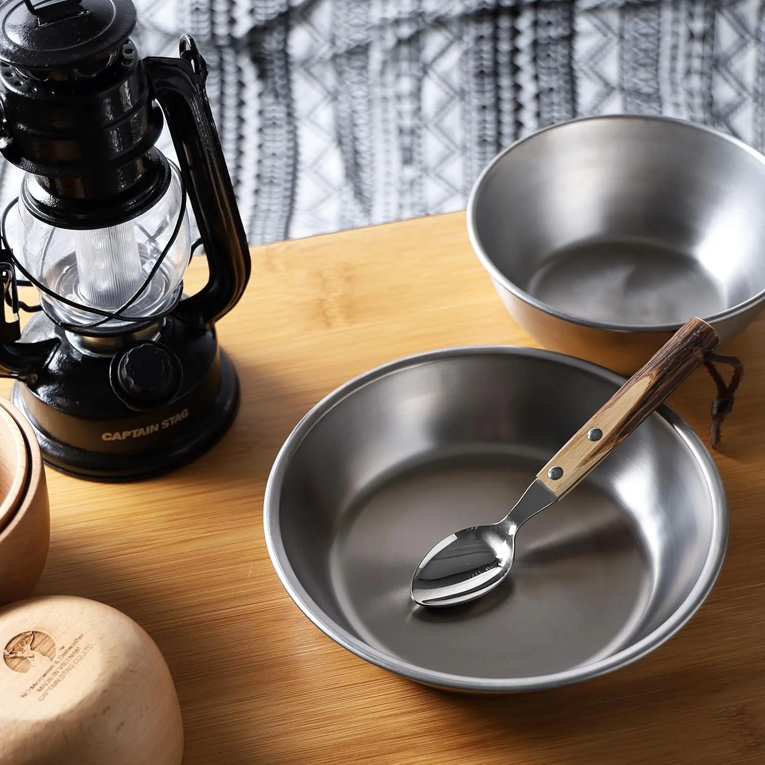 Captain Stag UH-42 18-8 Stainless Steel Plate, Tableware, Inner Diameter 6.3 inches (16 cm), Outer Diameter 6.7 x Height 1.4 inches (17 x 3.5 cm), Made in Japan