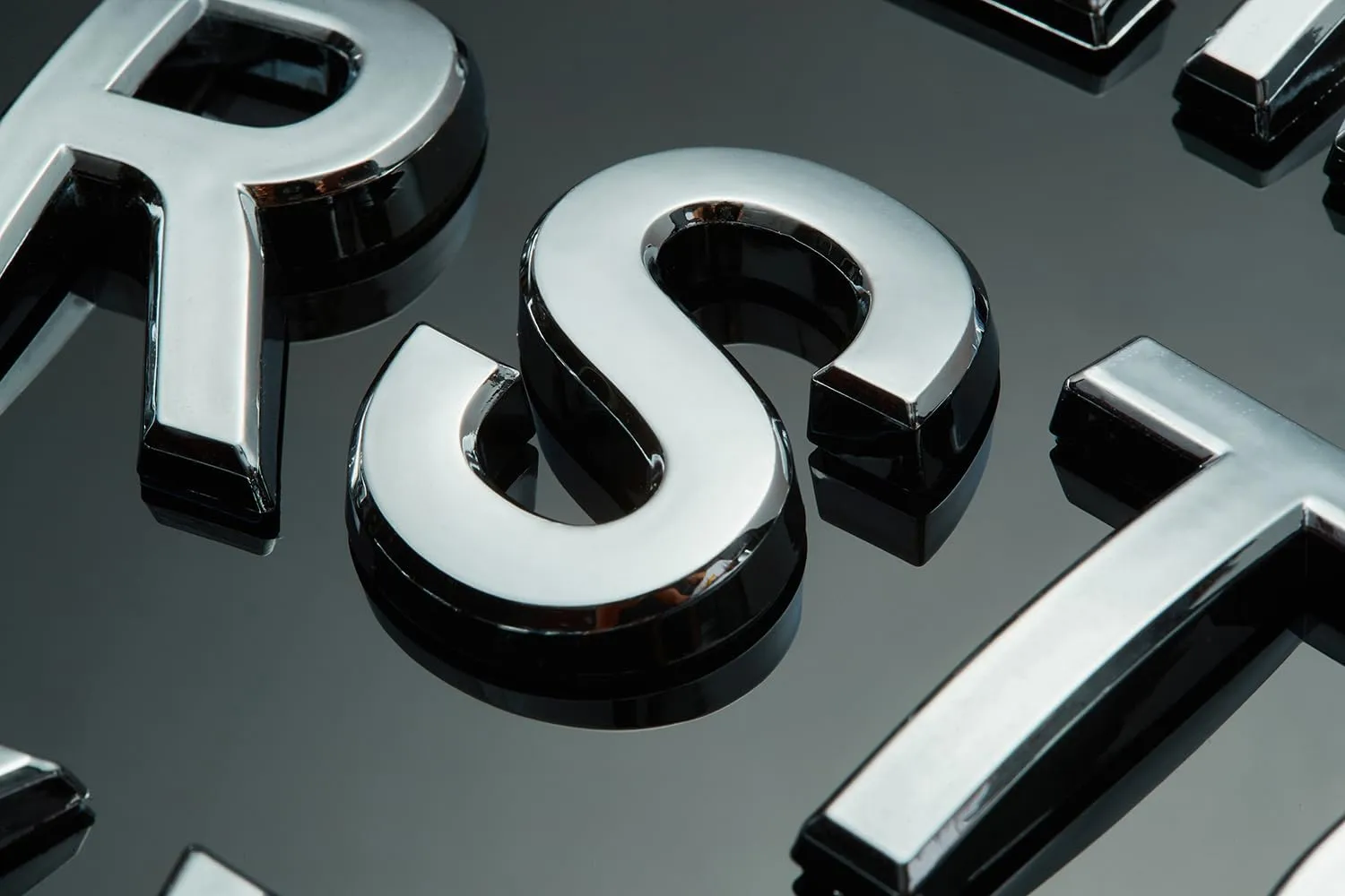 Custom Personalized 3D Chrome Letter Stainless Steel License Plate (12"x6", Chrome)