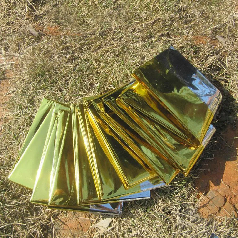 Emergency Thermal Blanket for Outdoor Survival and First Aid