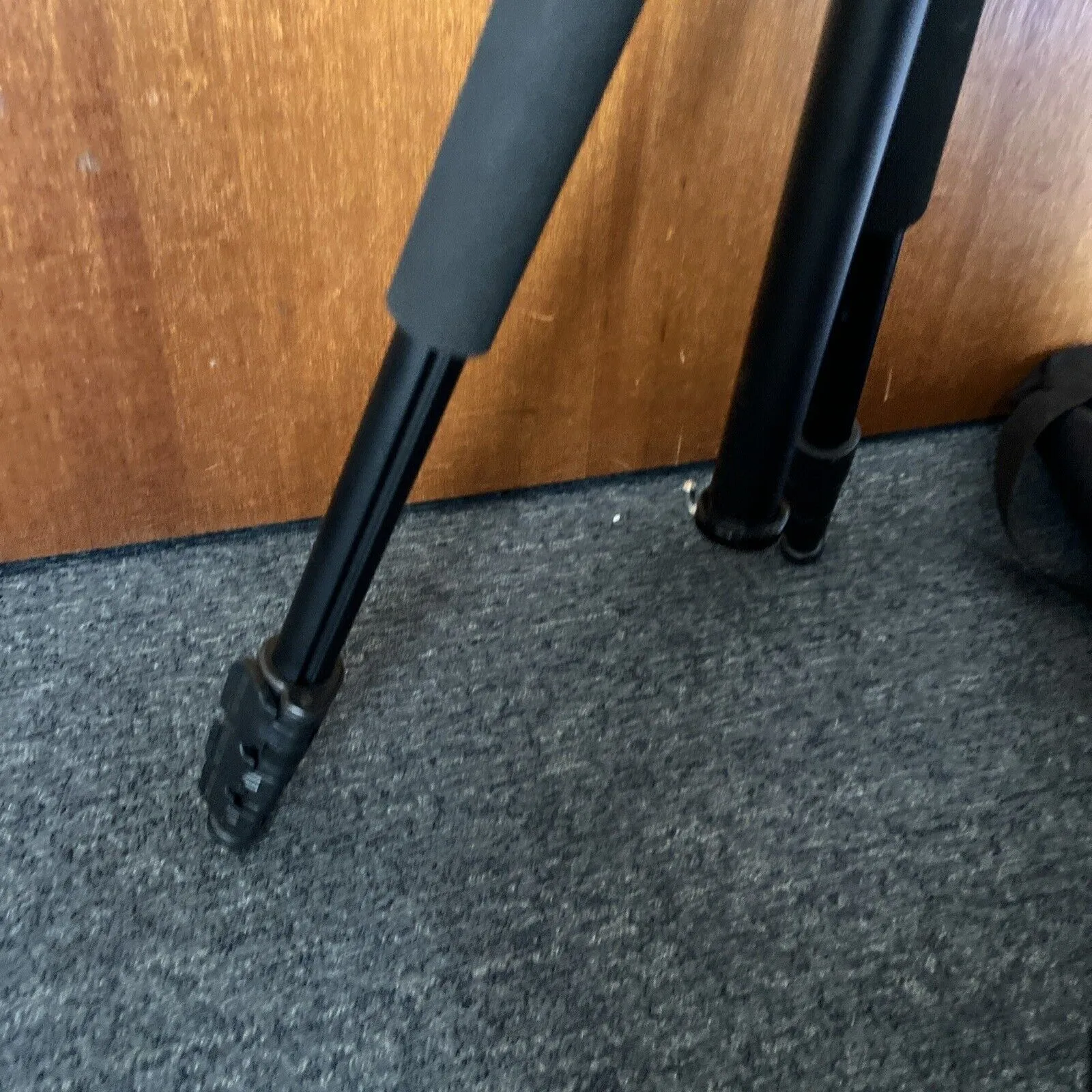 Inca Camera Tripod i3642B *Base Plate Not Included*