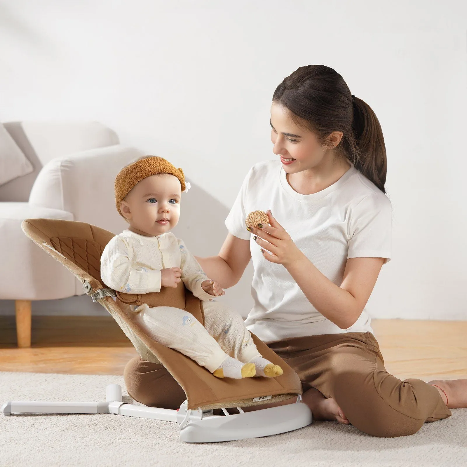 Lightweight & Portable Baby Bouncer with 2 Reclining Angles