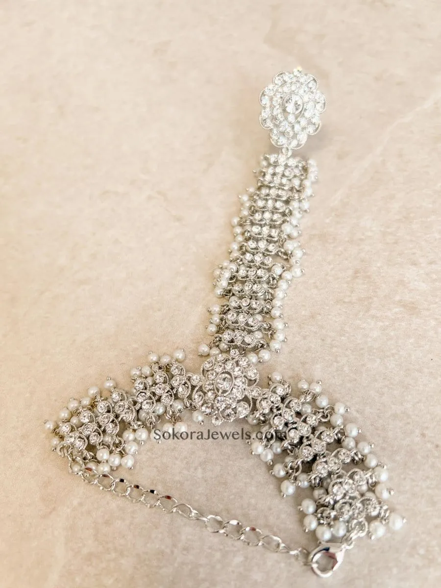 Mandi Hand harness - Silver