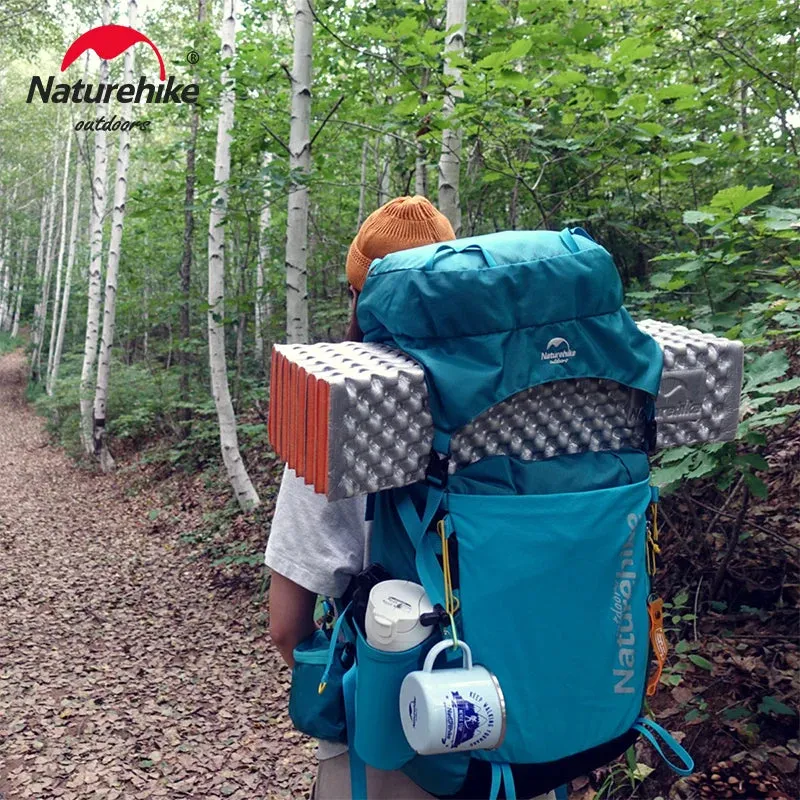 Naturehike Camping Mat Moistureproof Sleeping Pad Ultralight Foldable Camping Bed Camping Mattress Travel Hiking Sleeping Mat