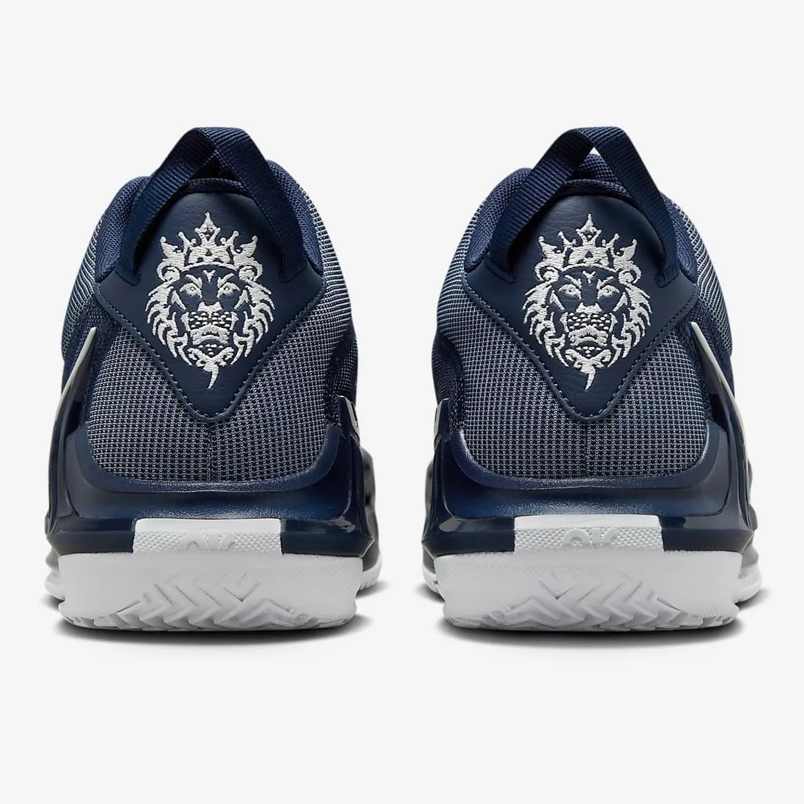 Nike Lebron Witness 7 (Team) Basketball Shoes (DZ3299-002, Wolf Grey/Wolf Grey/White)