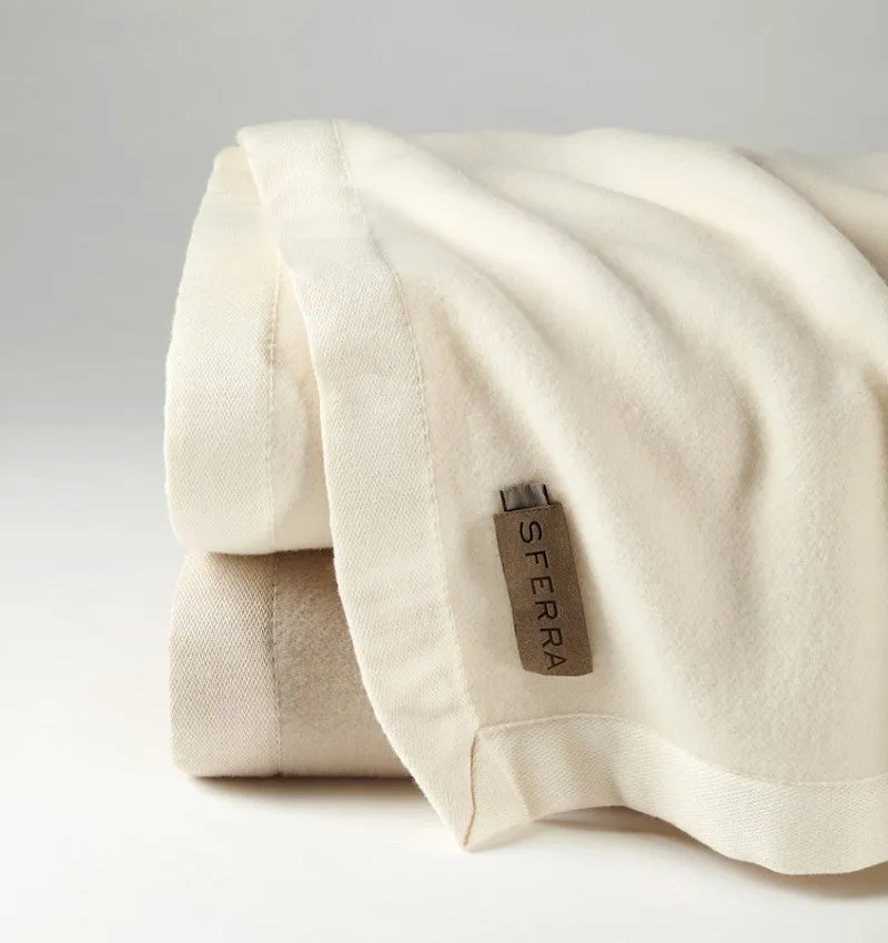 Olindo Blankets