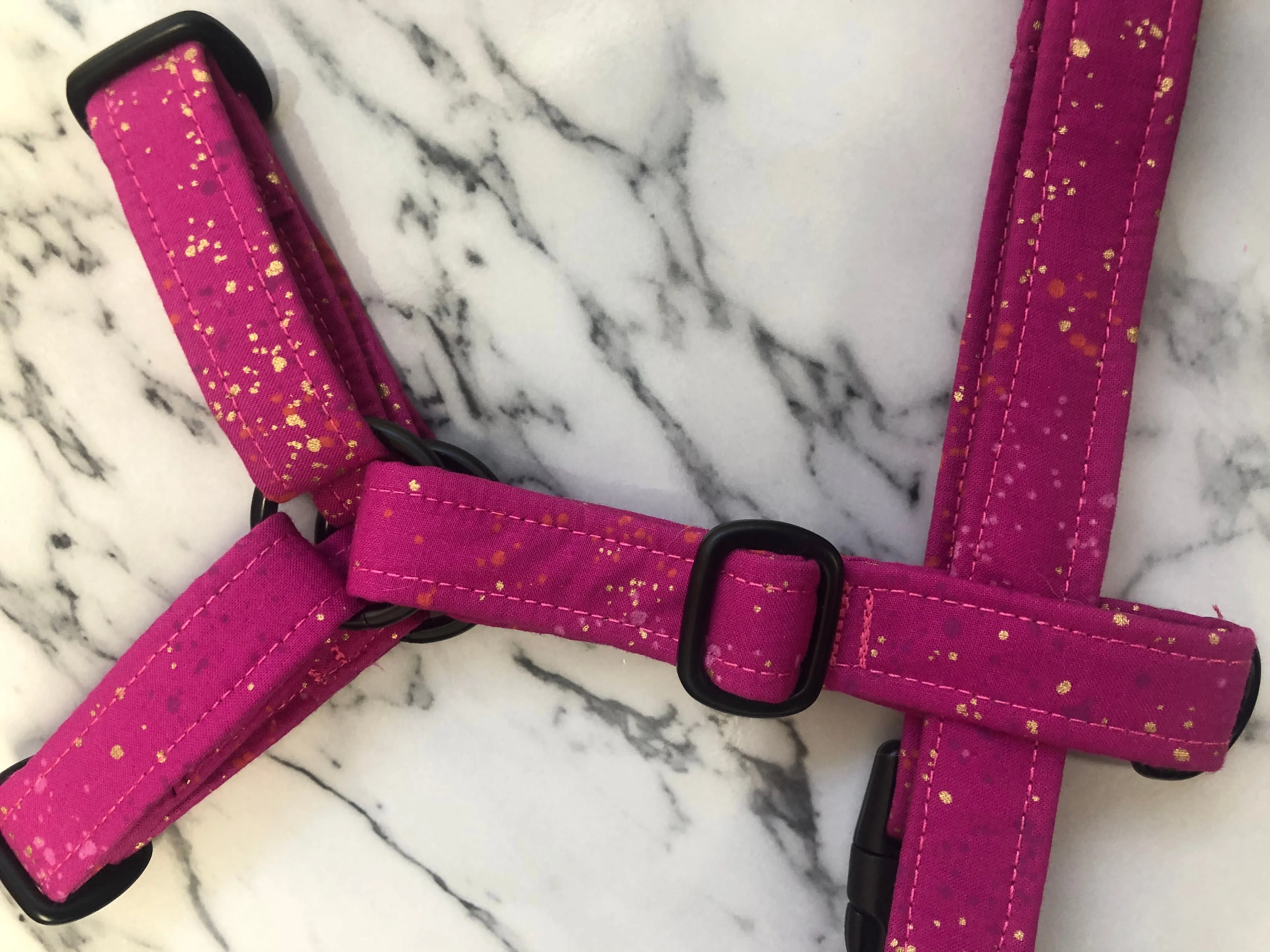 Sparkler - Magenta Strap Harness