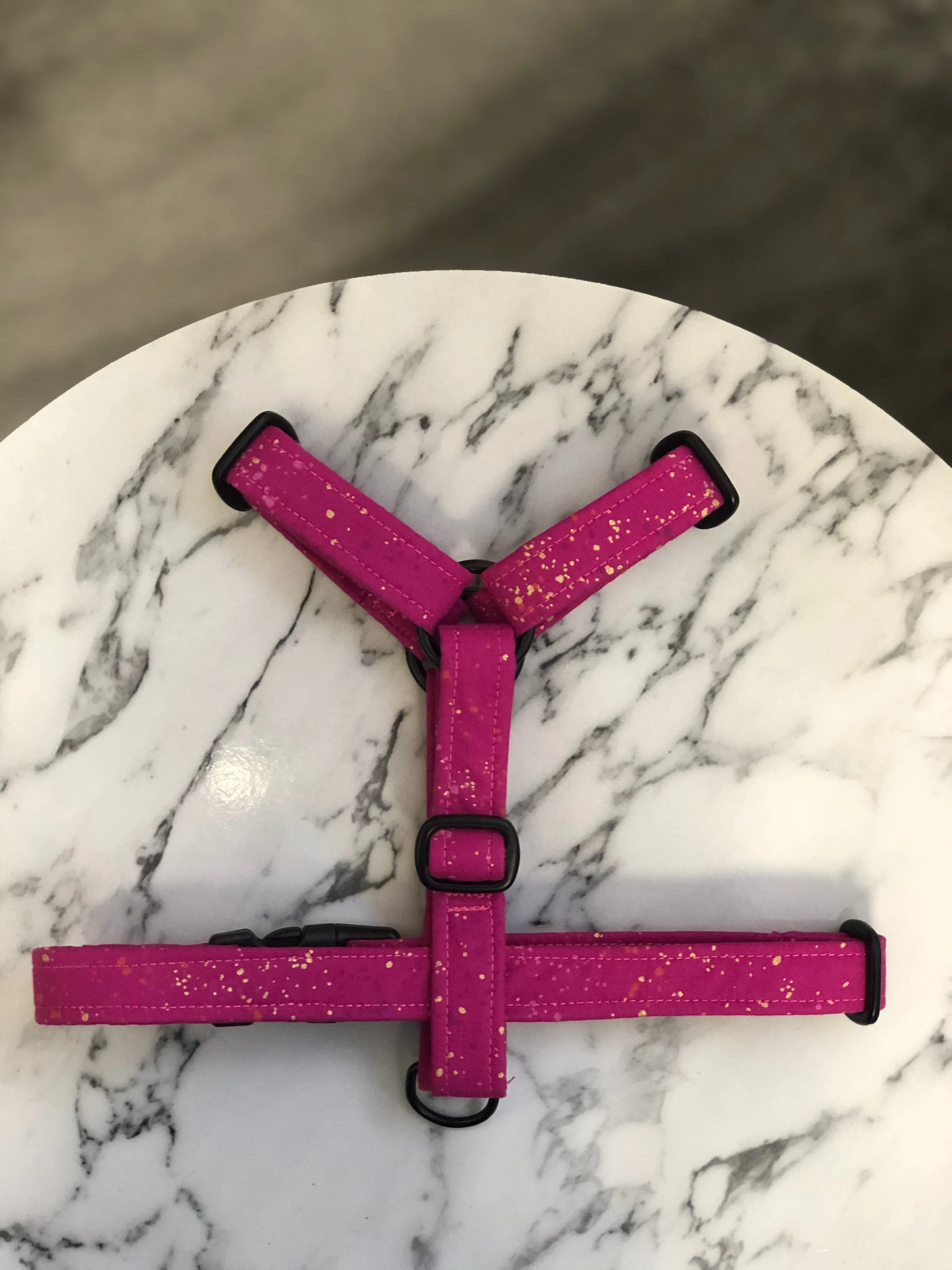 Sparkler - Magenta Strap Harness