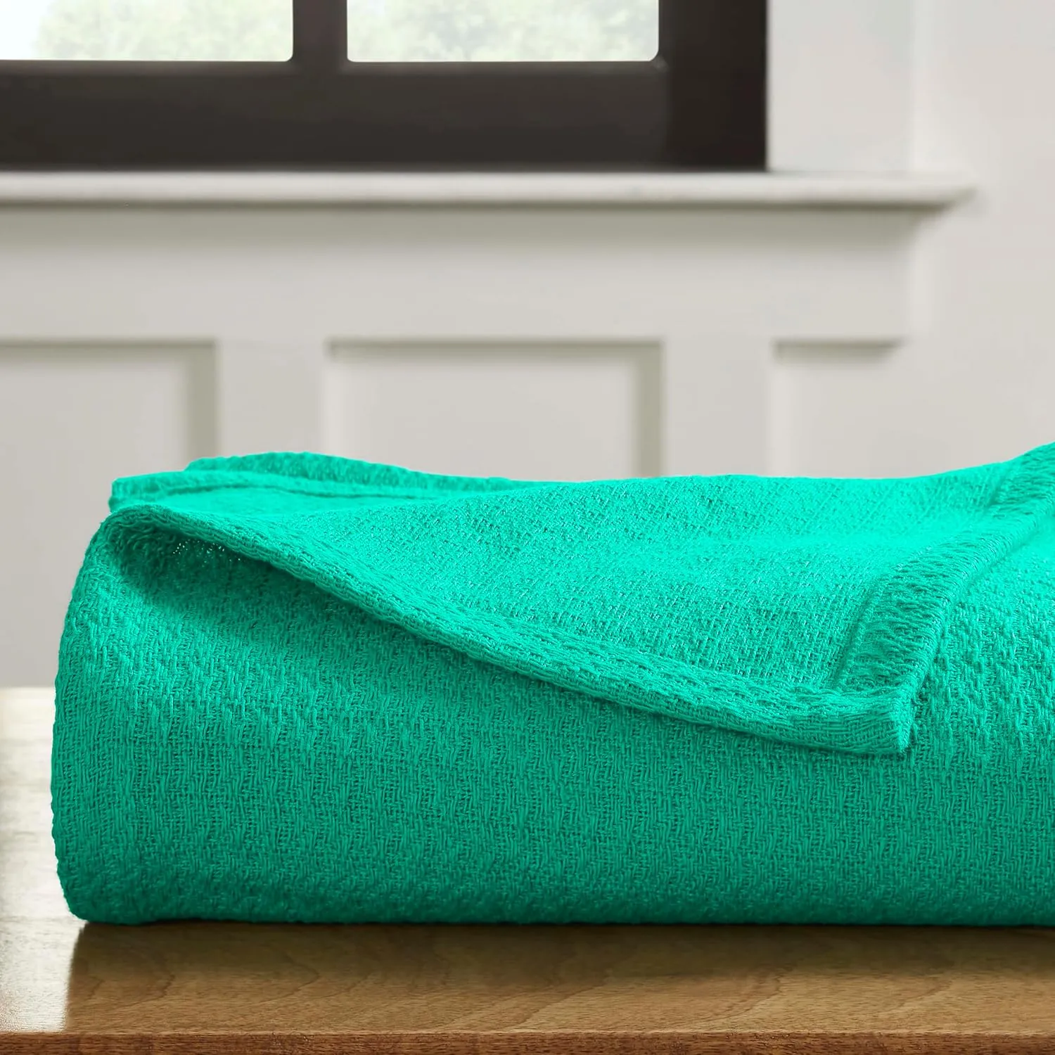 Superior Waffle Weave Cotton Blanket, for Picnic, Beach, Traveling or Camping, Comfy Blanket, Bedroom Decor, Essentials, Cover for Bed, Couch, Lounging, Honeycomb Knit, Twin, Gumdrop Green