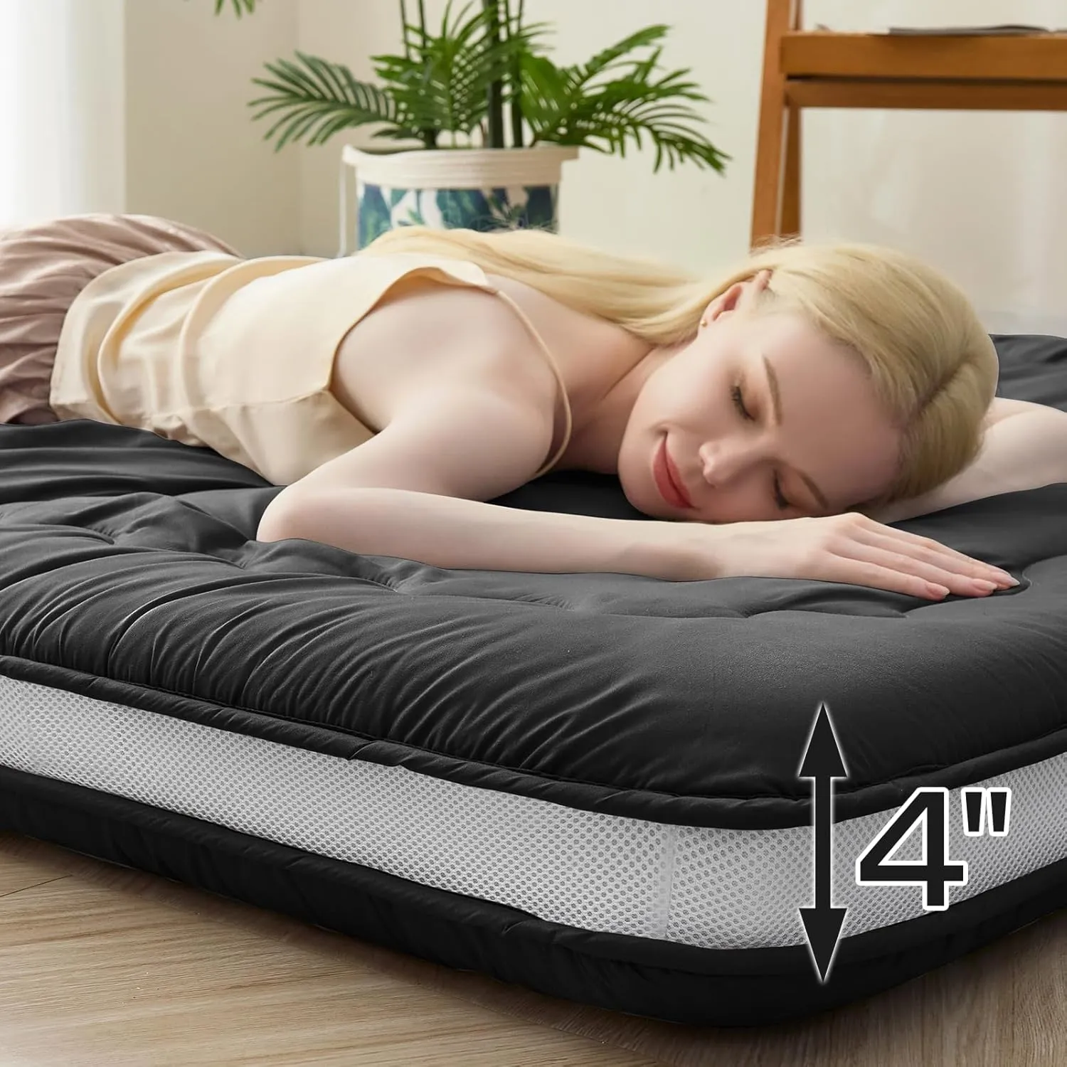 Syalife Japanese Futon Mattress Floor Mattress, 4" Thicken Roll Up Tatami Mat, Foldable & Portable Floor Bed Sleeping Pad, Traditional Shiki Futon (shikibuton), Design by Japan (Black, 39 * 80)