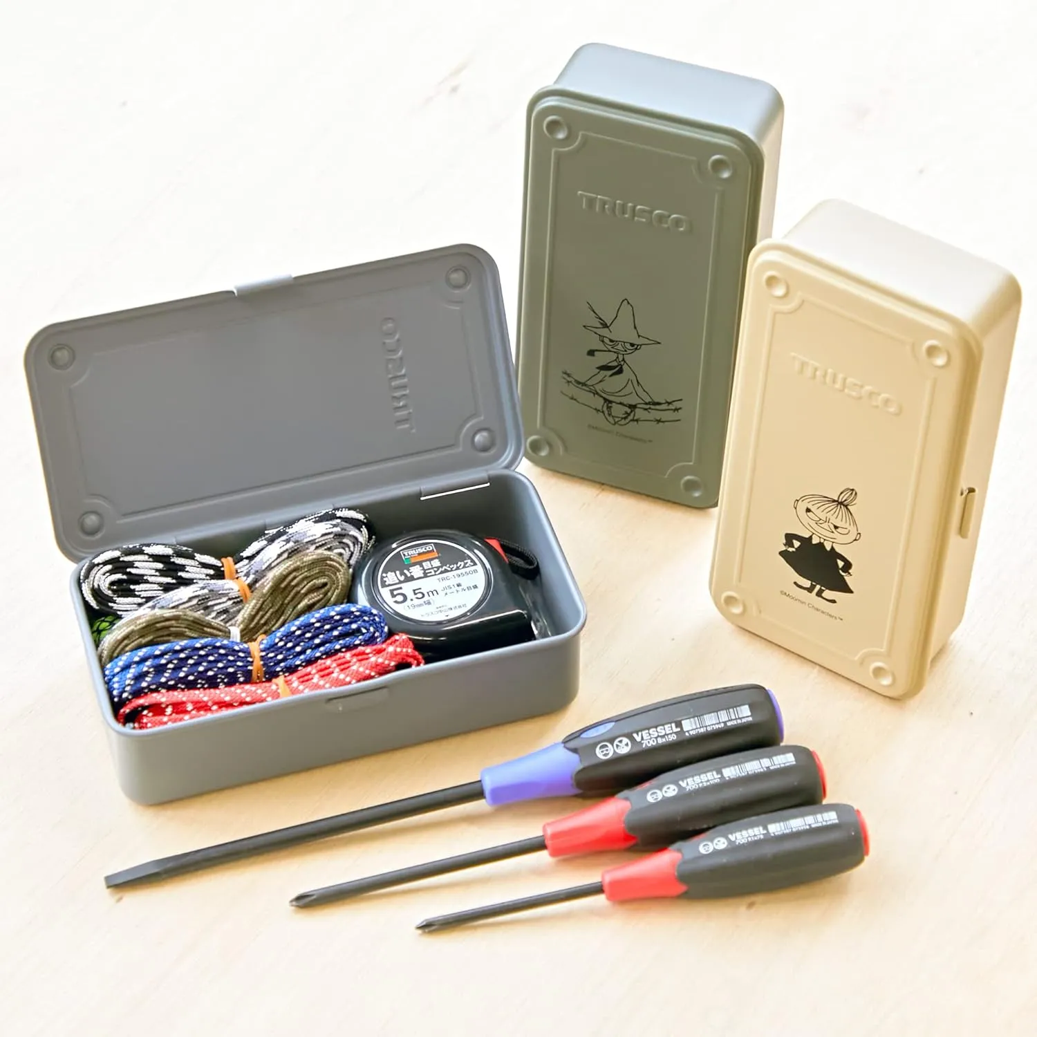Trusco Nakayama (Trusco) Moomin Trunk Tool Box, 80.9 x 4.2 x 2.0 inches (203 x 109 x 56 cm), Arsenal Gray [Mail Order Only]